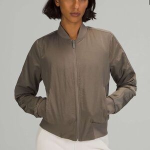 Lululemon Non-Stop Reversible Bomber Jacket in Rover Size 4
